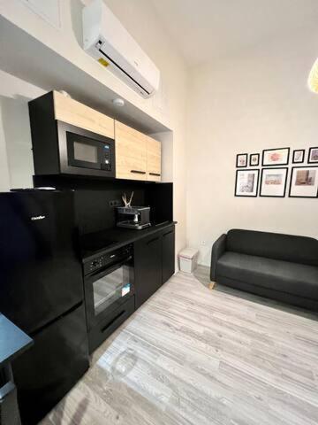 Apartment Chic Design 3